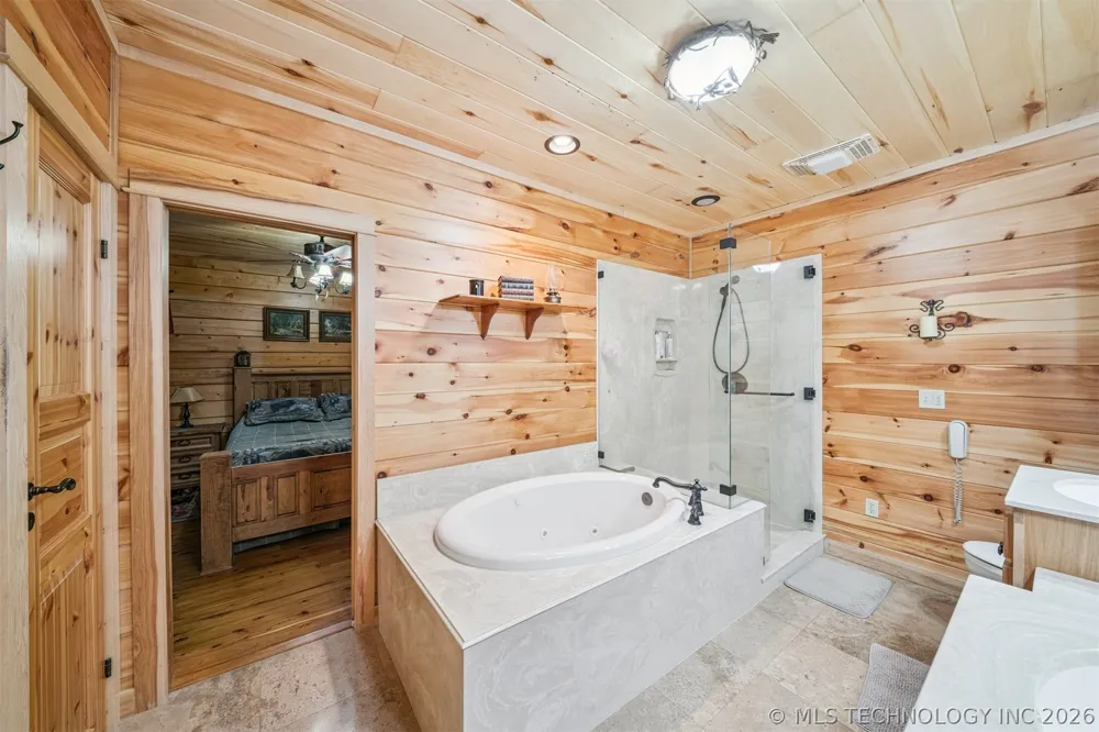 15172 S 4203 ROAD Claremore, OK 74017