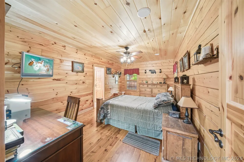 15172 S 4203 ROAD Claremore, OK 74017