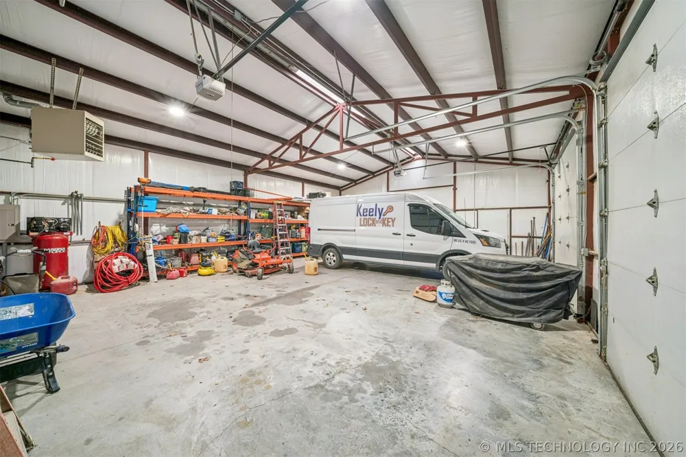 15172 S 4203 ROAD Claremore, OK 74017