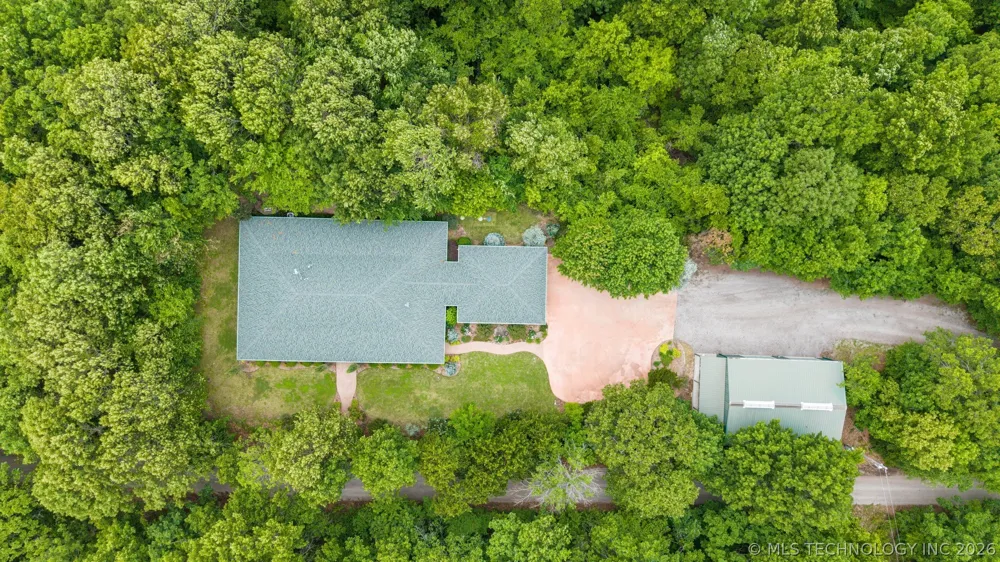 15172 S 4203 ROAD Claremore, OK 74017