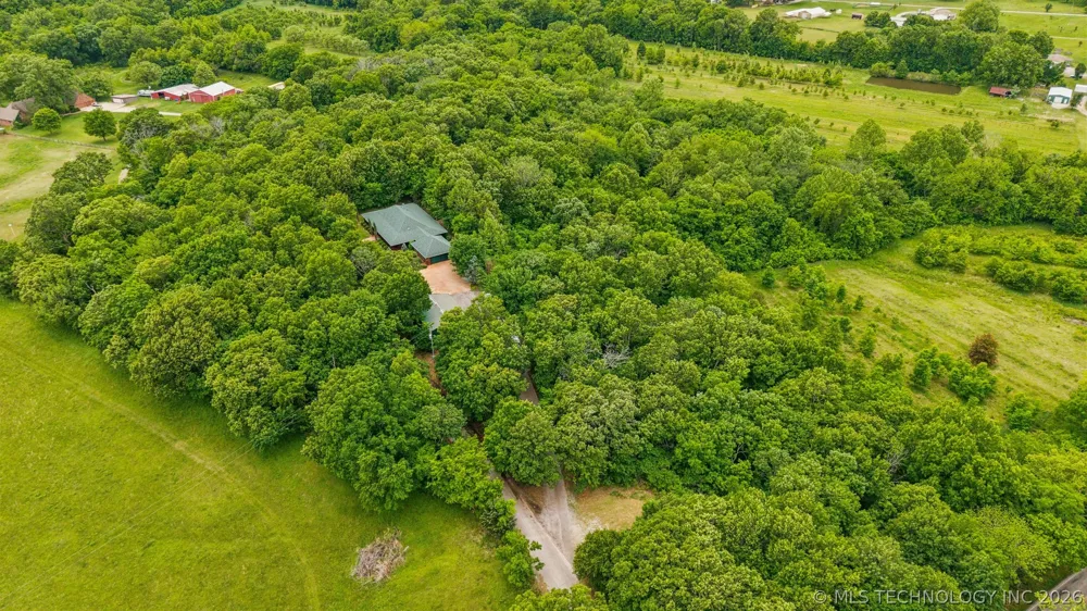 15172 S 4203 ROAD Claremore, OK 74017