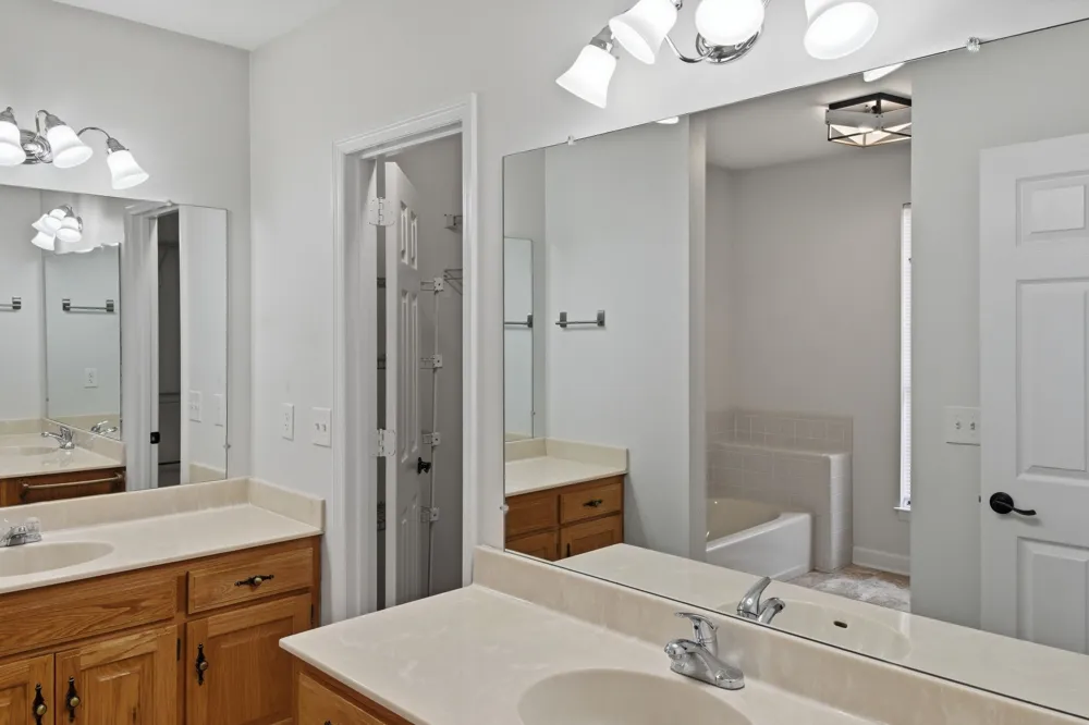 1305 Brentwood Pt Brentwood, TN 37027
