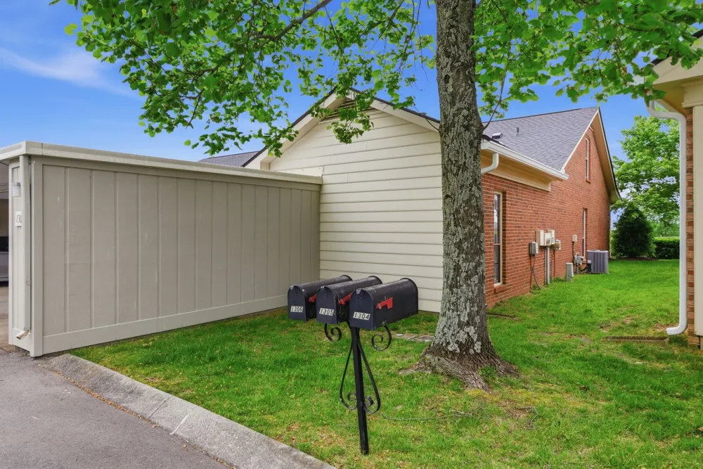 1305 Brentwood Pt Brentwood, TN 37027