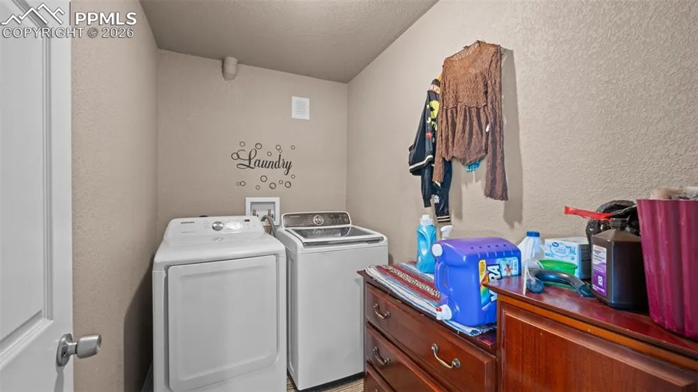 140 ELLICOTT Highway Calhan, CO 80808