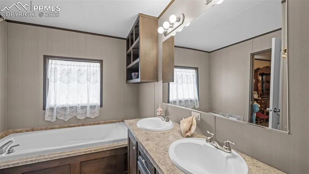 140 ELLICOTT Highway Calhan, CO 80808