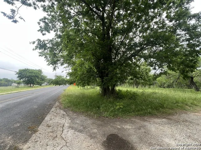 0 School St & San Antonio Boerne, TX 78006