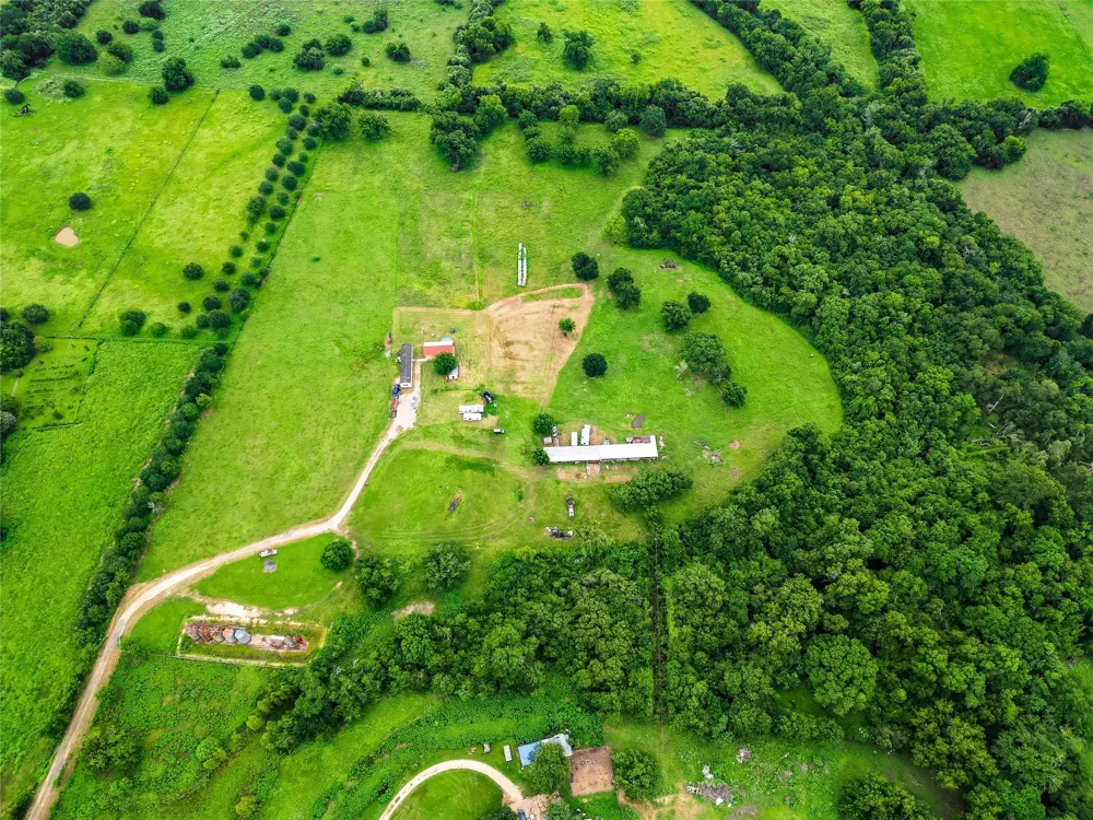 38929 Sampson Road Brookshire, TX 77423