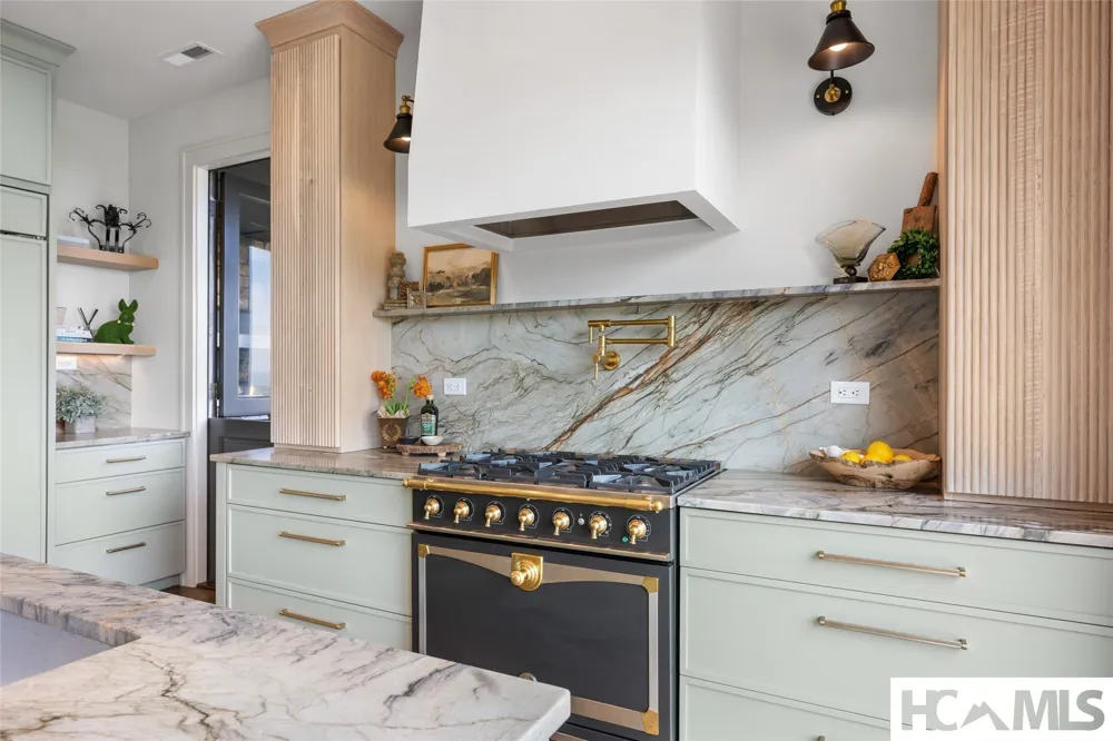 96 Moltz Court Lake Toxaway, NC 28747