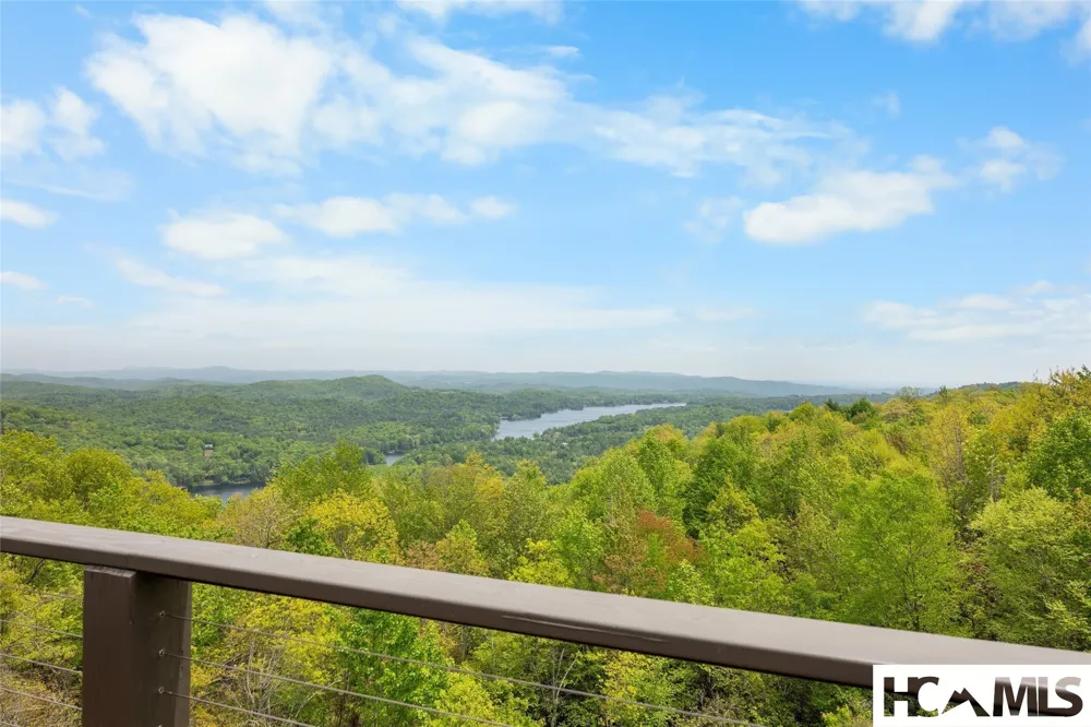 96 Moltz Court Lake Toxaway, NC 28747