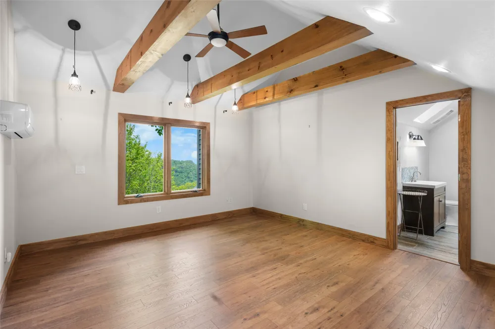 96 Moltz Court Lake Toxaway, NC 28747