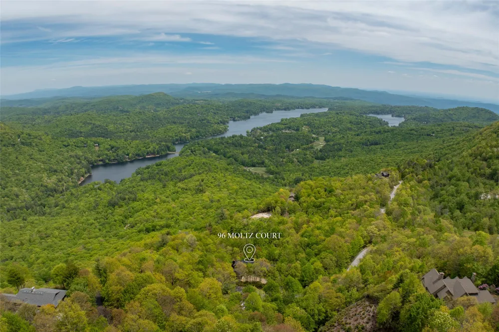 96 Moltz Court Lake Toxaway, NC 28747