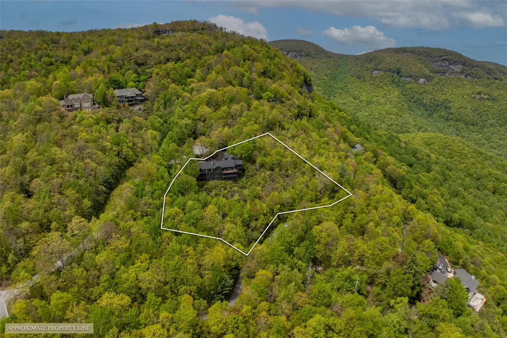 96 Moltz Court Lake Toxaway, NC 28747