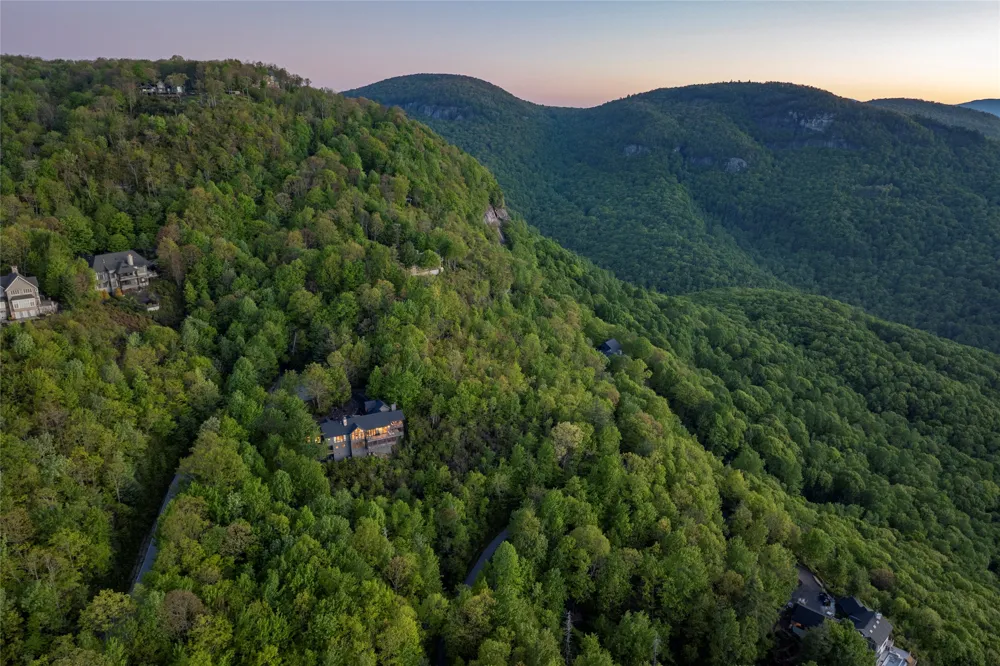 96 Moltz Court Lake Toxaway, NC 28747