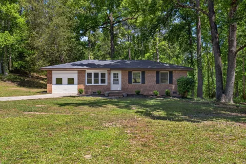 1544 Jean Road