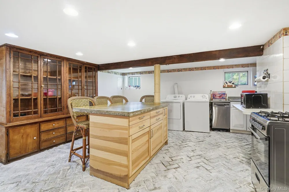227 Cedar Lane Ossining, NY 10562