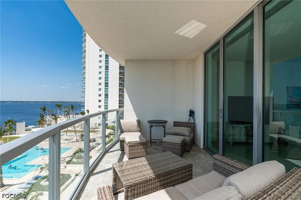 Oasis Grand Boulevard #801 Fort Myers, FL 33916