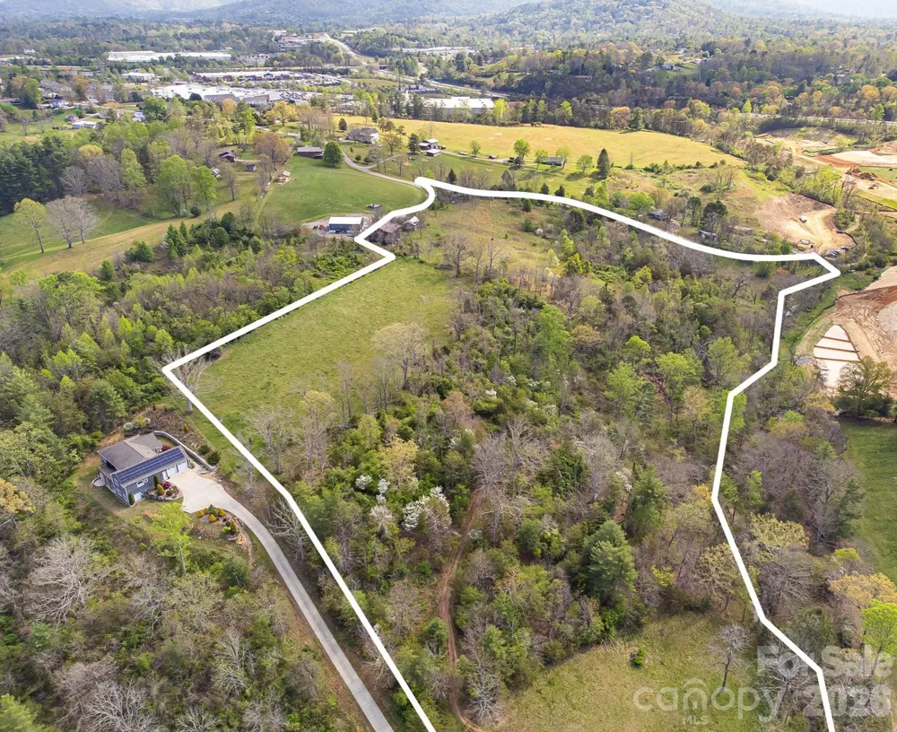 47 Gill Branch Road Weaverville, NC 28787