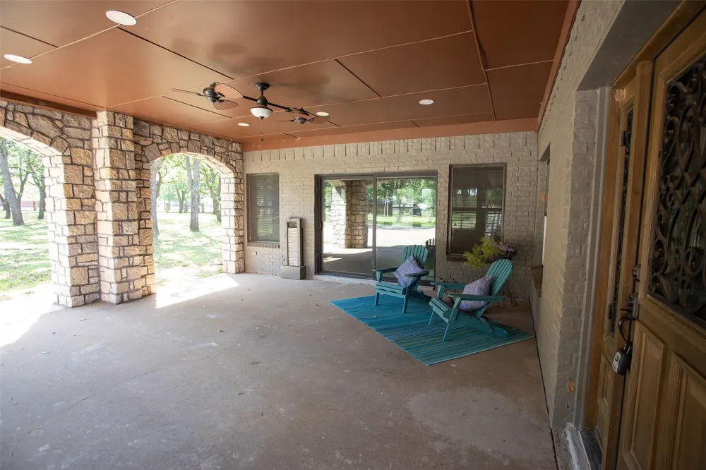 162 Eastledge Drive Graham, TX 76450