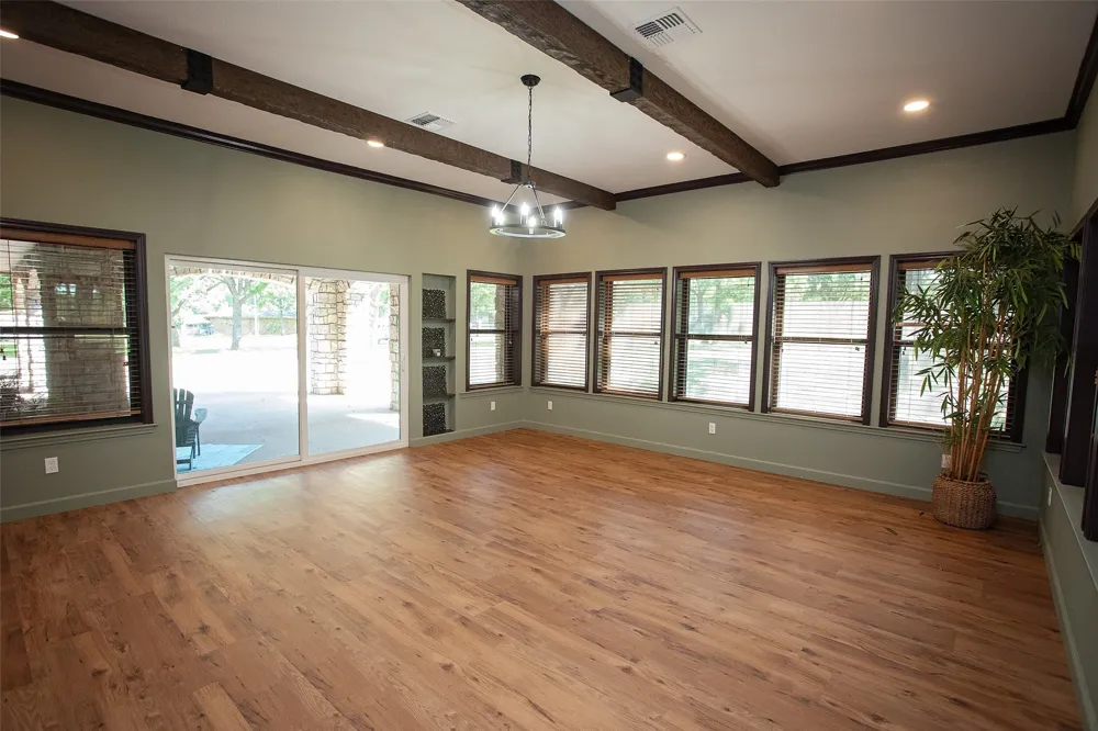 162 Eastledge Drive Graham, TX 76450
