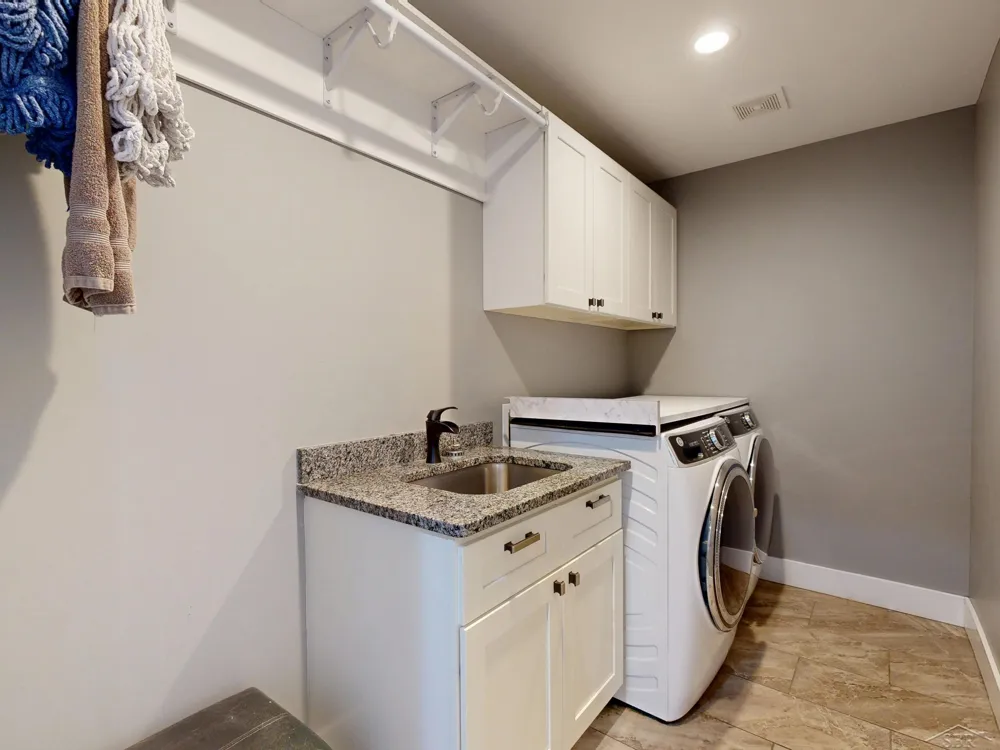 1266 Freeland Road Frankenlust Township, MI 48706