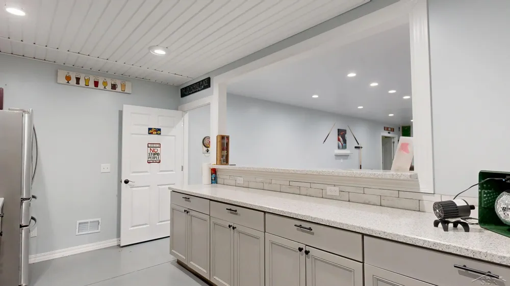 1266 Freeland Road Frankenlust Township, MI 48706