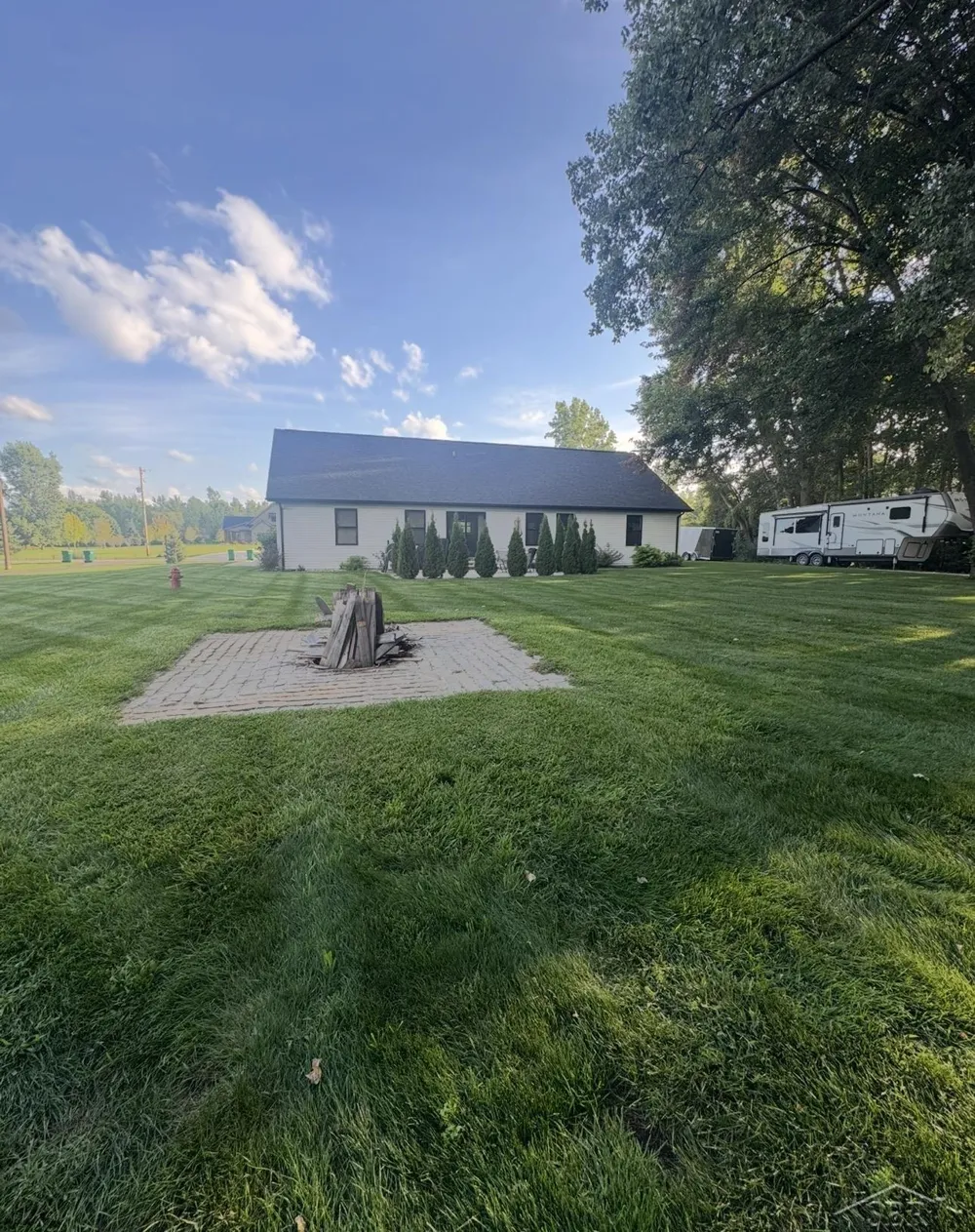 1266 Freeland Road Frankenlust Township, MI 48706