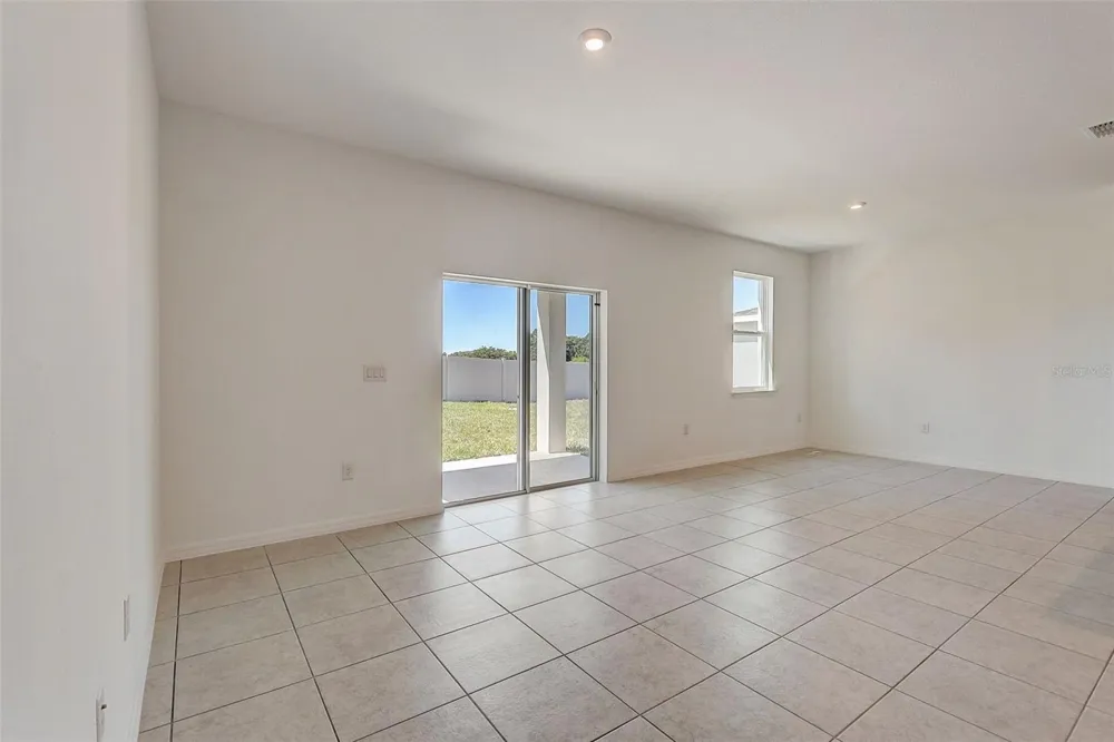 9221 HARRIS HAWK DRIVE Leesburg, FL 34788