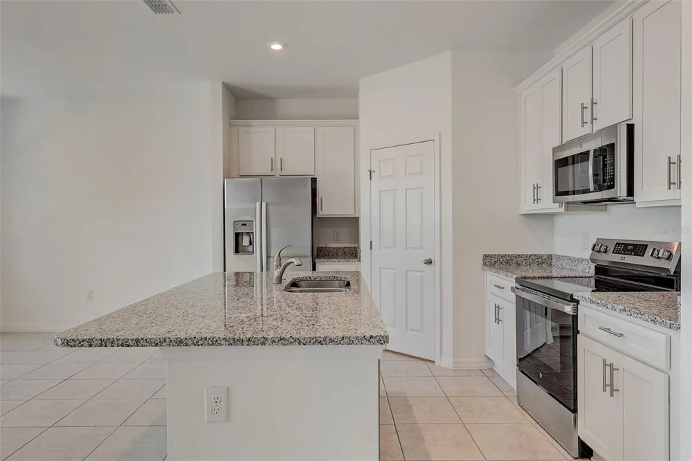 9221 HARRIS HAWK DRIVE Leesburg, FL 34788