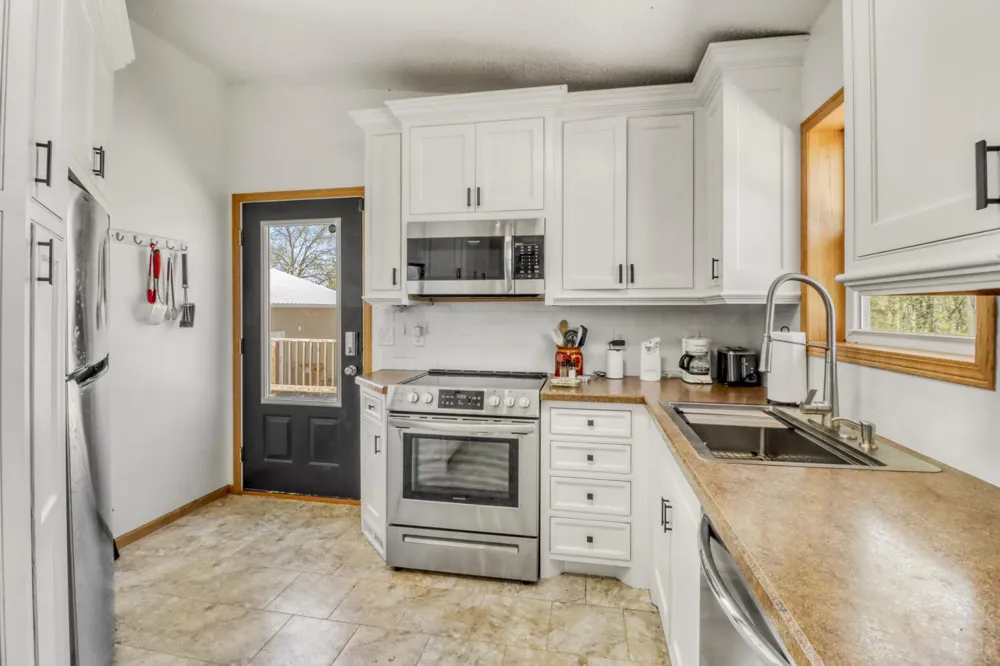37855 SW Height Of Land Drive Rochert, MN 56578