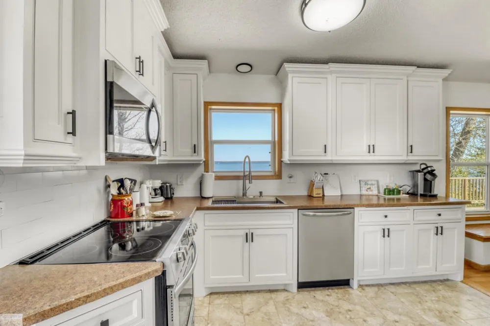 37855 SW Height Of Land Drive Rochert, MN 56578