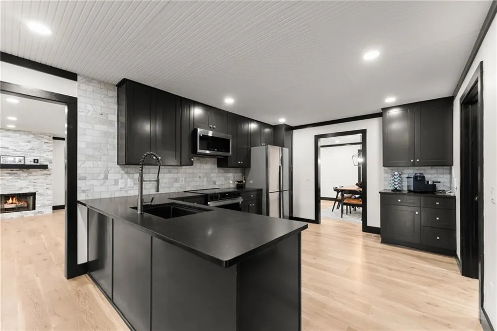 6147 Dahlonega Highway Clermont, GA 30527