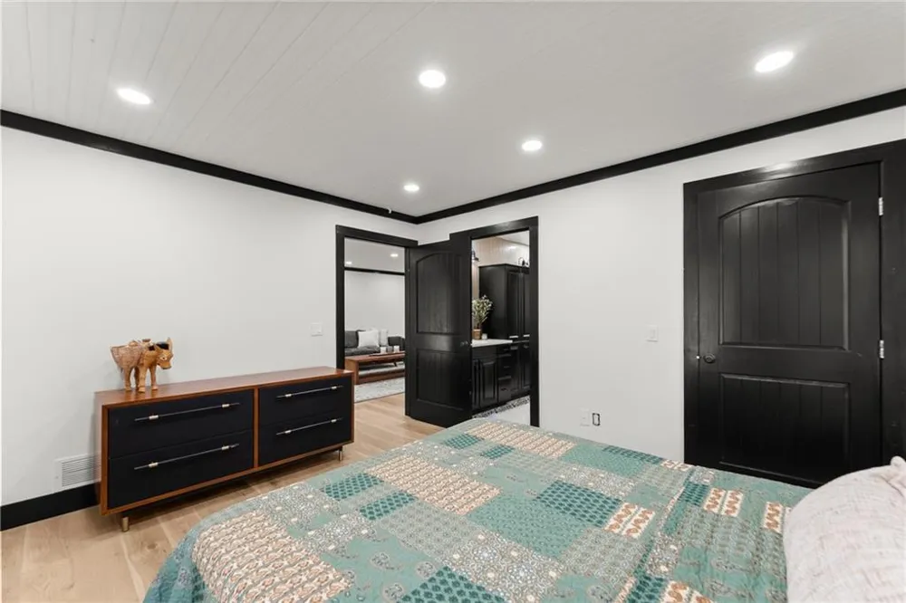 6147 Dahlonega Highway Clermont, GA 30527
