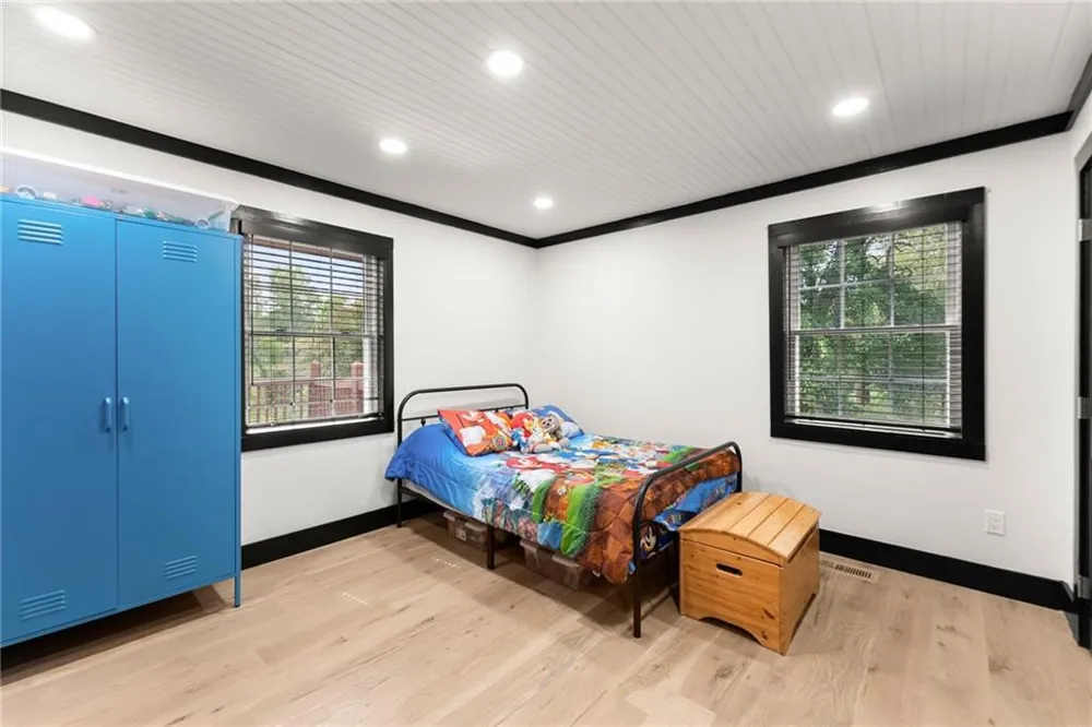 6147 Dahlonega Highway Clermont, GA 30527