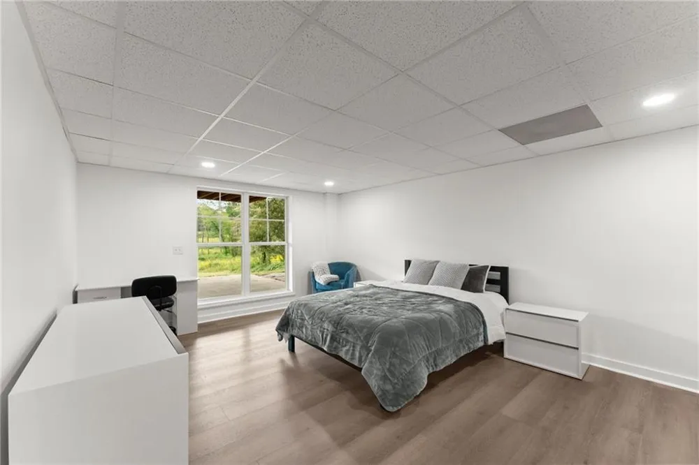 6147 Dahlonega Highway Clermont, GA 30527