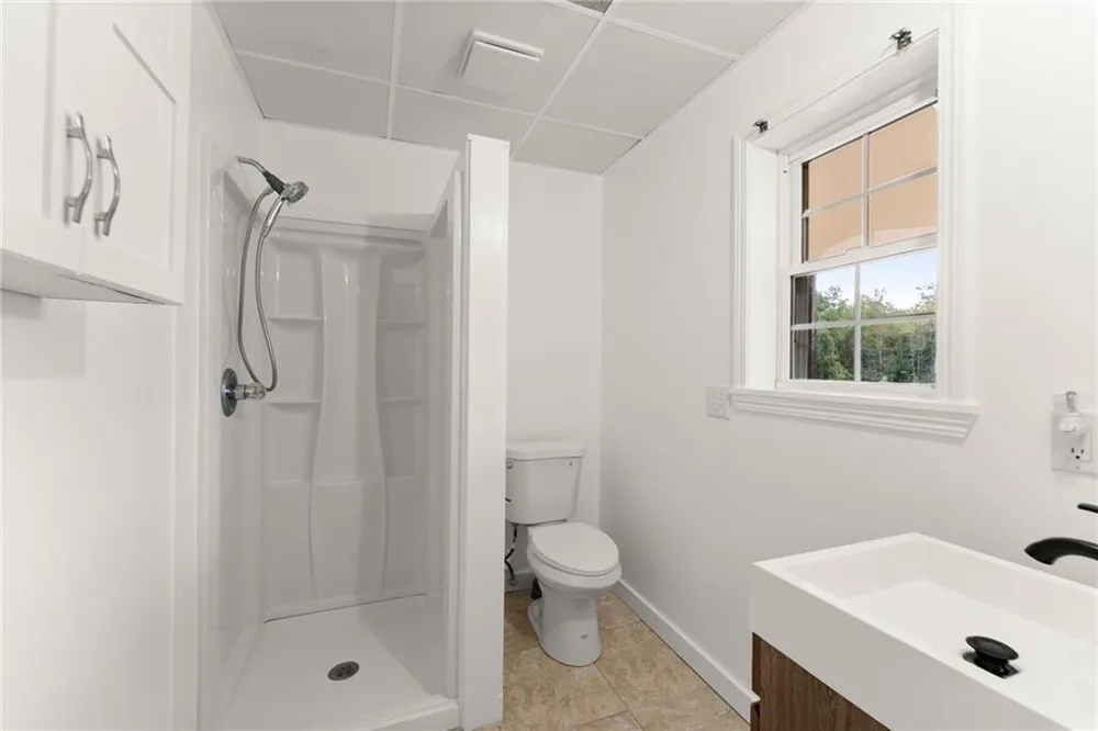 6147 Dahlonega Highway Clermont, GA 30527