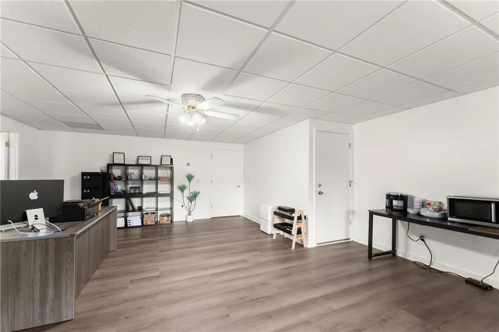 6147 Dahlonega Highway Clermont, GA 30527