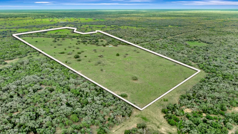 16297 State Highway 111 E Yoakum, TX 77995