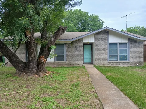 12109 Bishop Drive