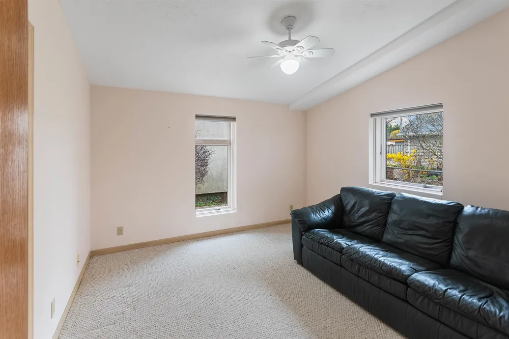 5271 US-31 N Acme Township, MI 49690