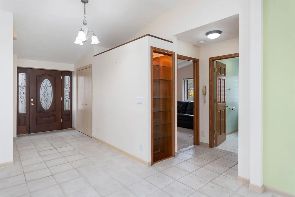 5271 US-31 N Acme Township, MI 49690