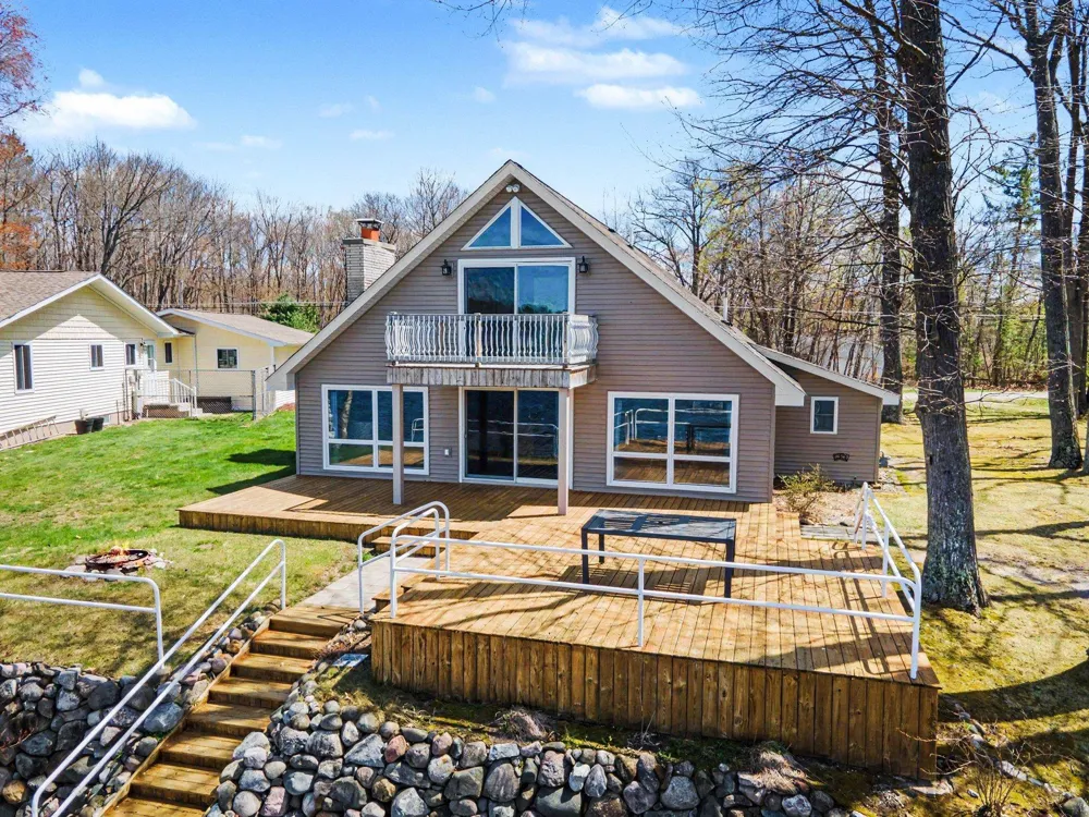 8006 Lakeside Boulevard Plainfield Township, MI 48739