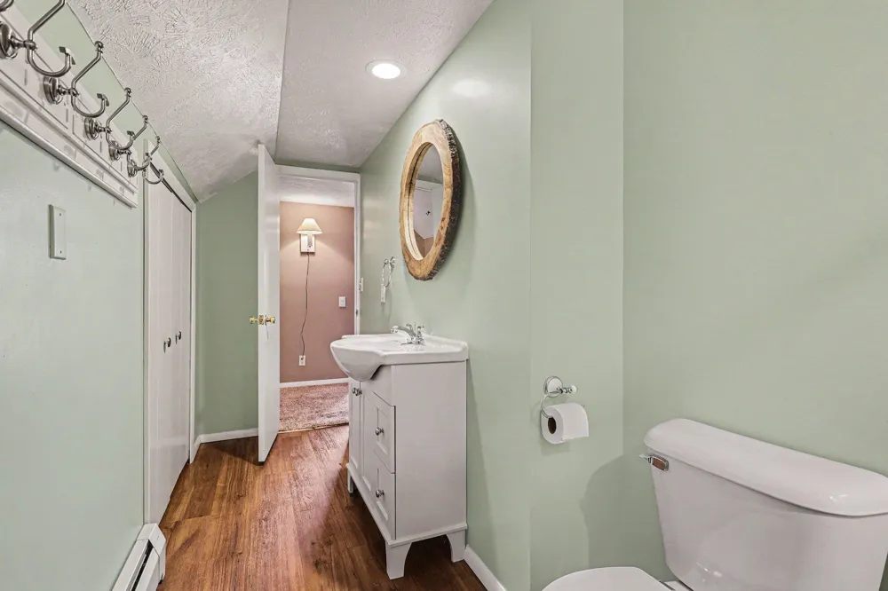 8006 Lakeside Boulevard Plainfield Township, MI 48739