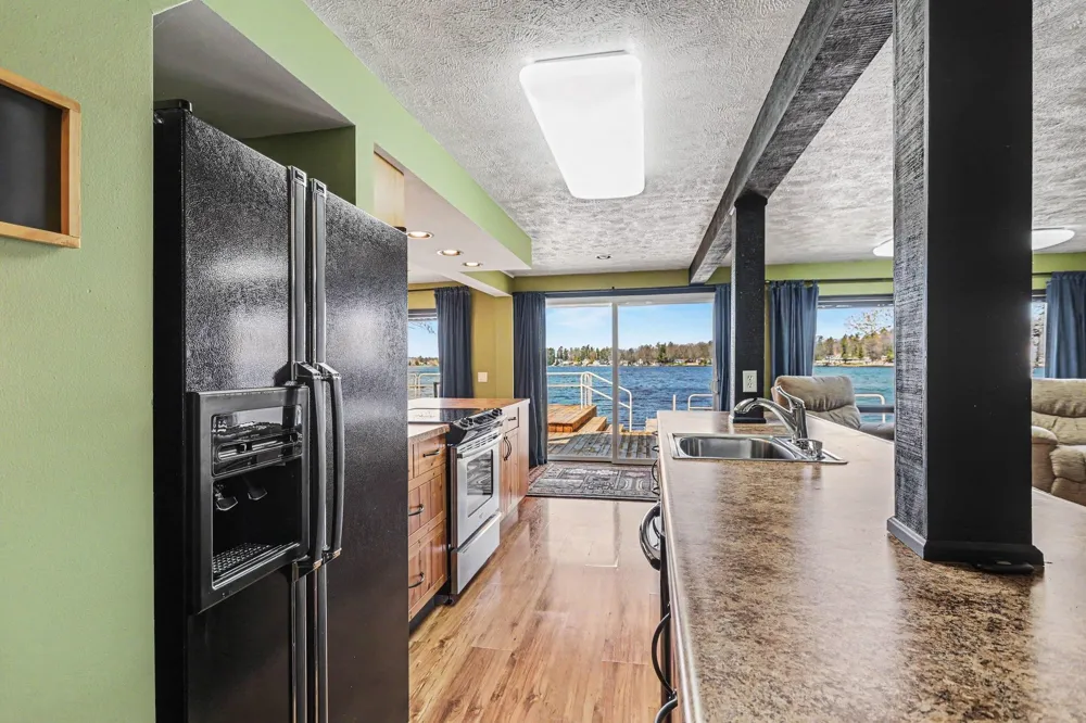 8006 Lakeside Boulevard Plainfield Township, MI 48739