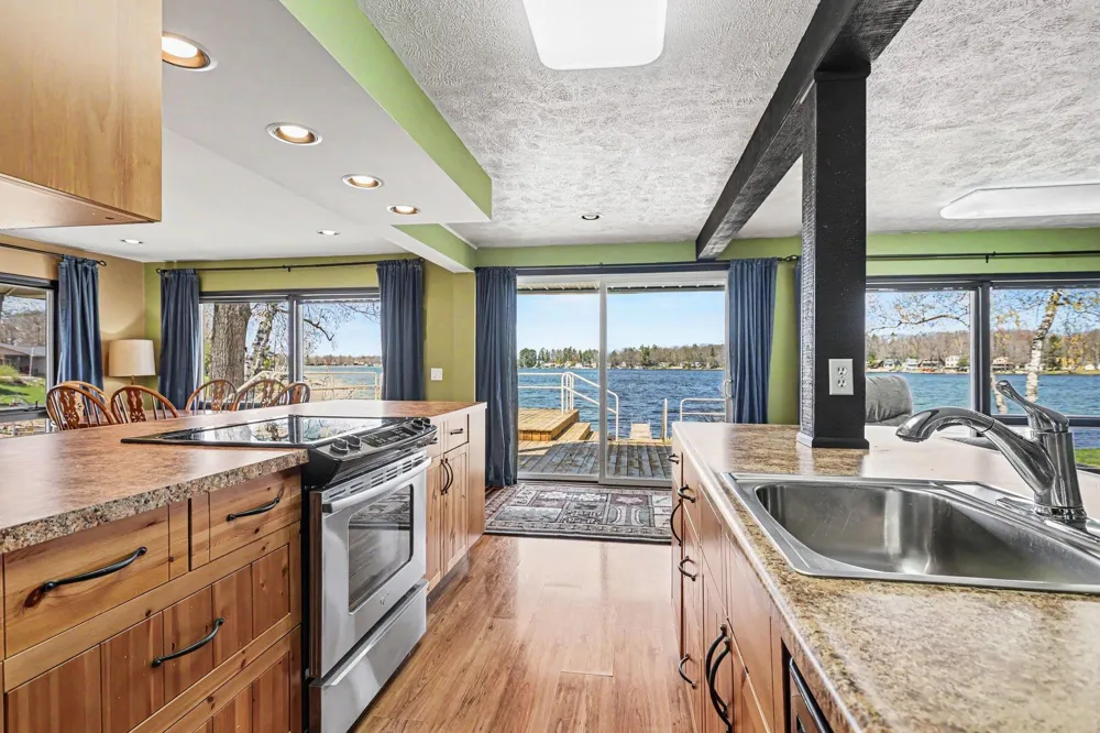 8006 Lakeside Boulevard Plainfield Township, MI 48739