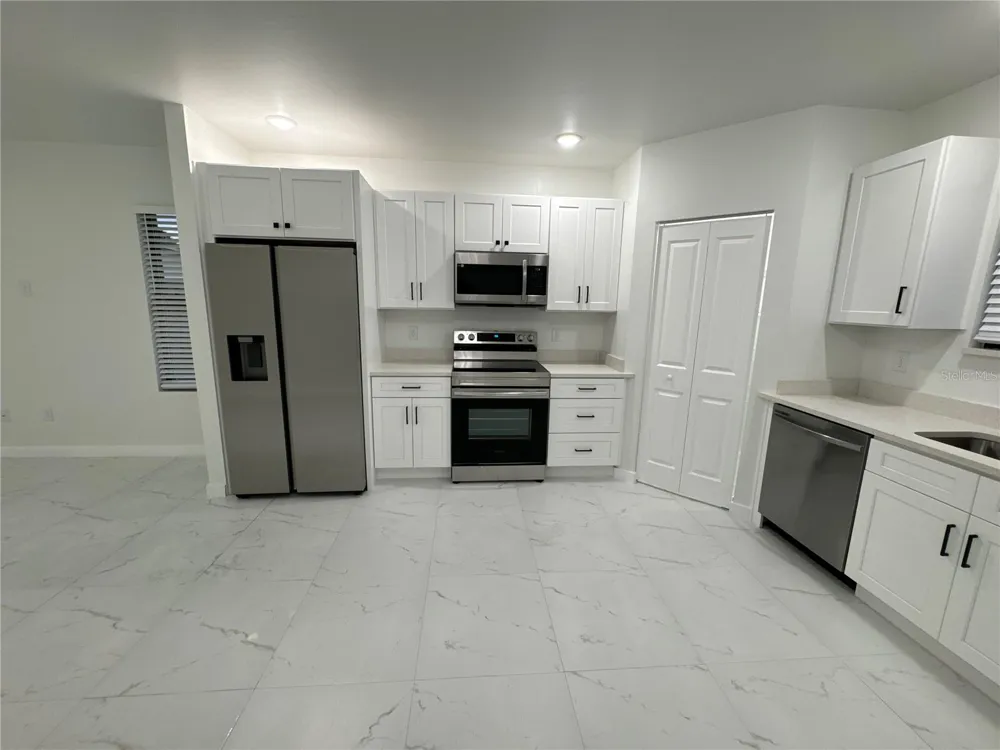 1775 GLENWAY COURT Fort Myers, FL 33916