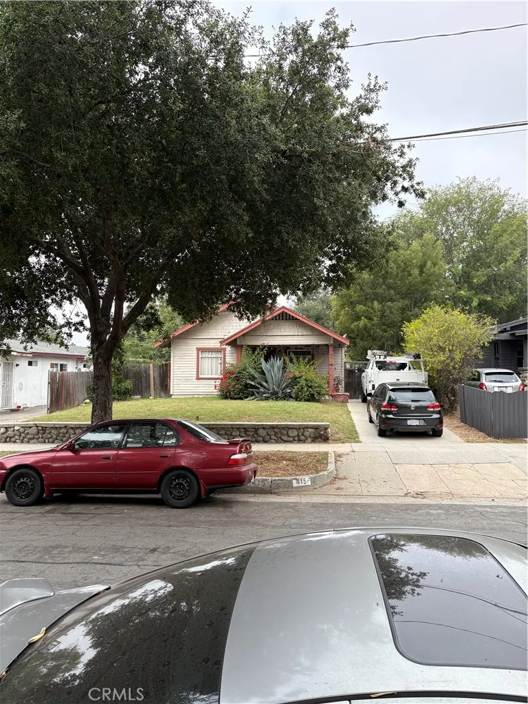401 Chester Avenue Pasadena, CA 91106