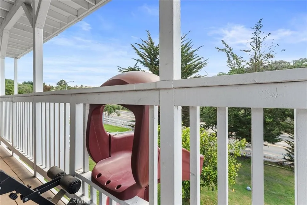 1005 Acorn Drive Arroyo Grande, CA 93420