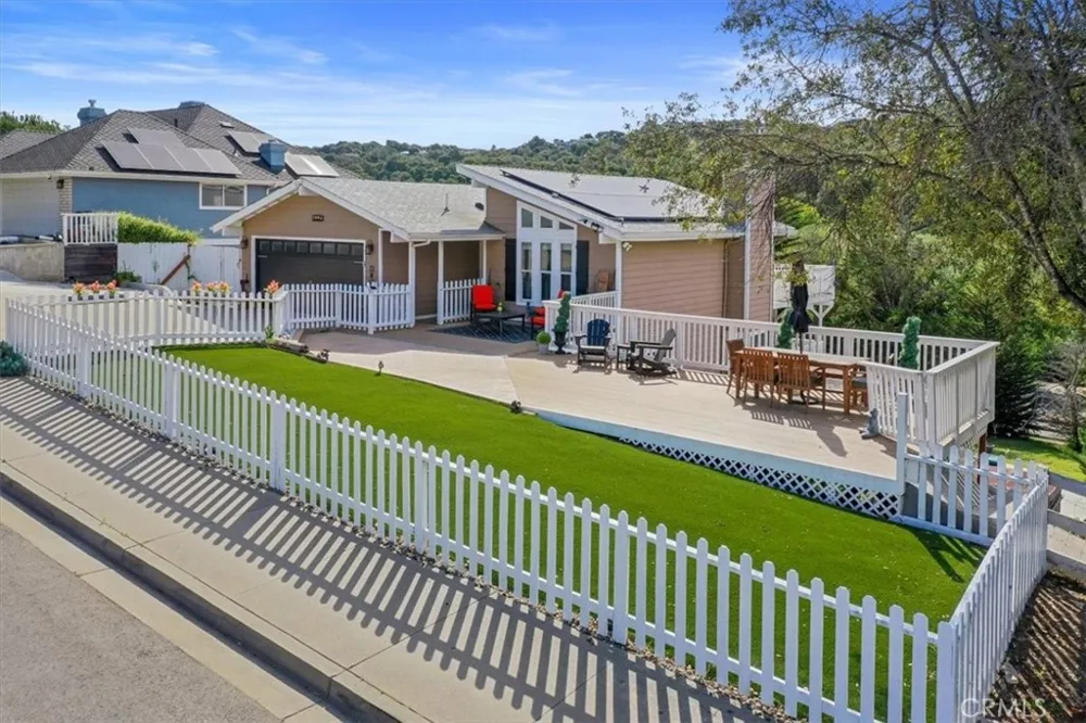 1005 Acorn Drive Arroyo Grande, CA 93420