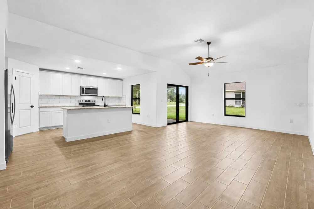 8014 LATOUR AVENUE North Port, FL 34291