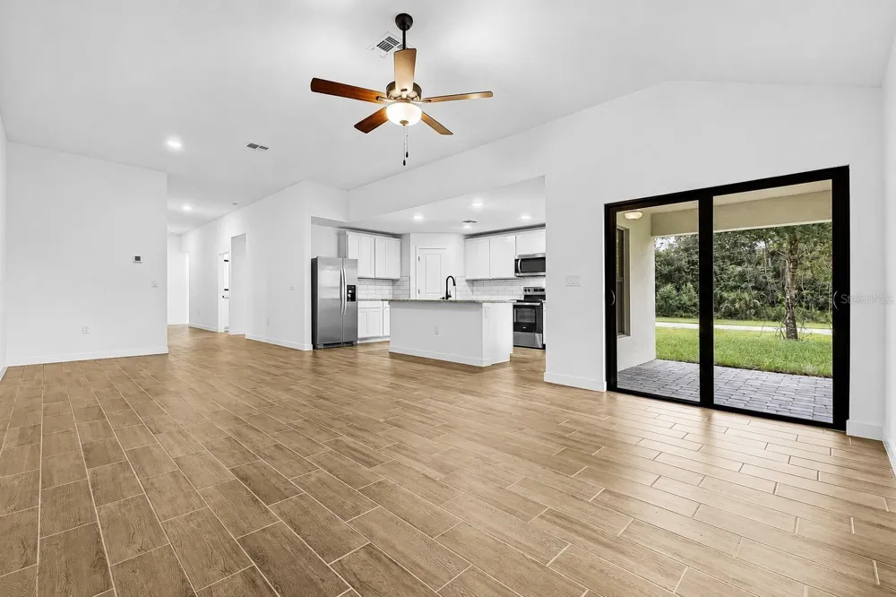 8014 LATOUR AVENUE North Port, FL 34291